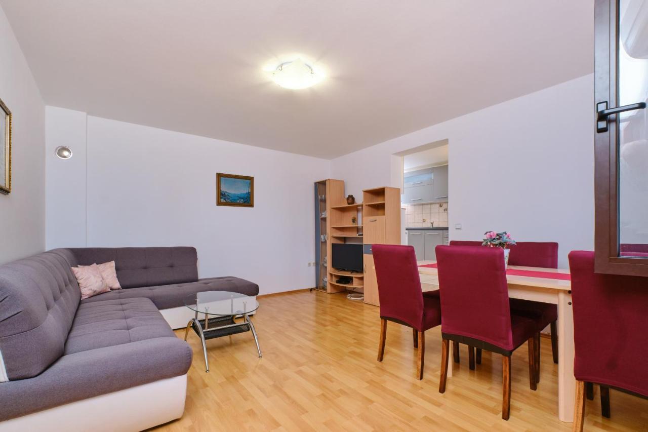 Apartments With A Parking Space Cunski, Losinj - 7867 ภายนอก รูปภาพ